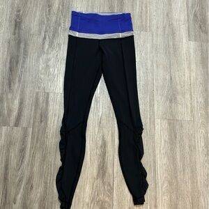 LULULEMON Run Spirit athletic leggings. Excellent condition. Ruched ankles
